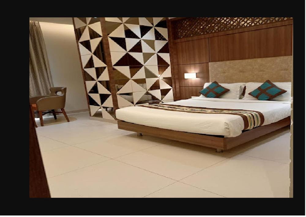 Hotel Mathoshree Тане Екстериор снимка